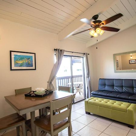 Cozy Condo In Tiki 212 Private Beach Access South Padre Island Exterior photo